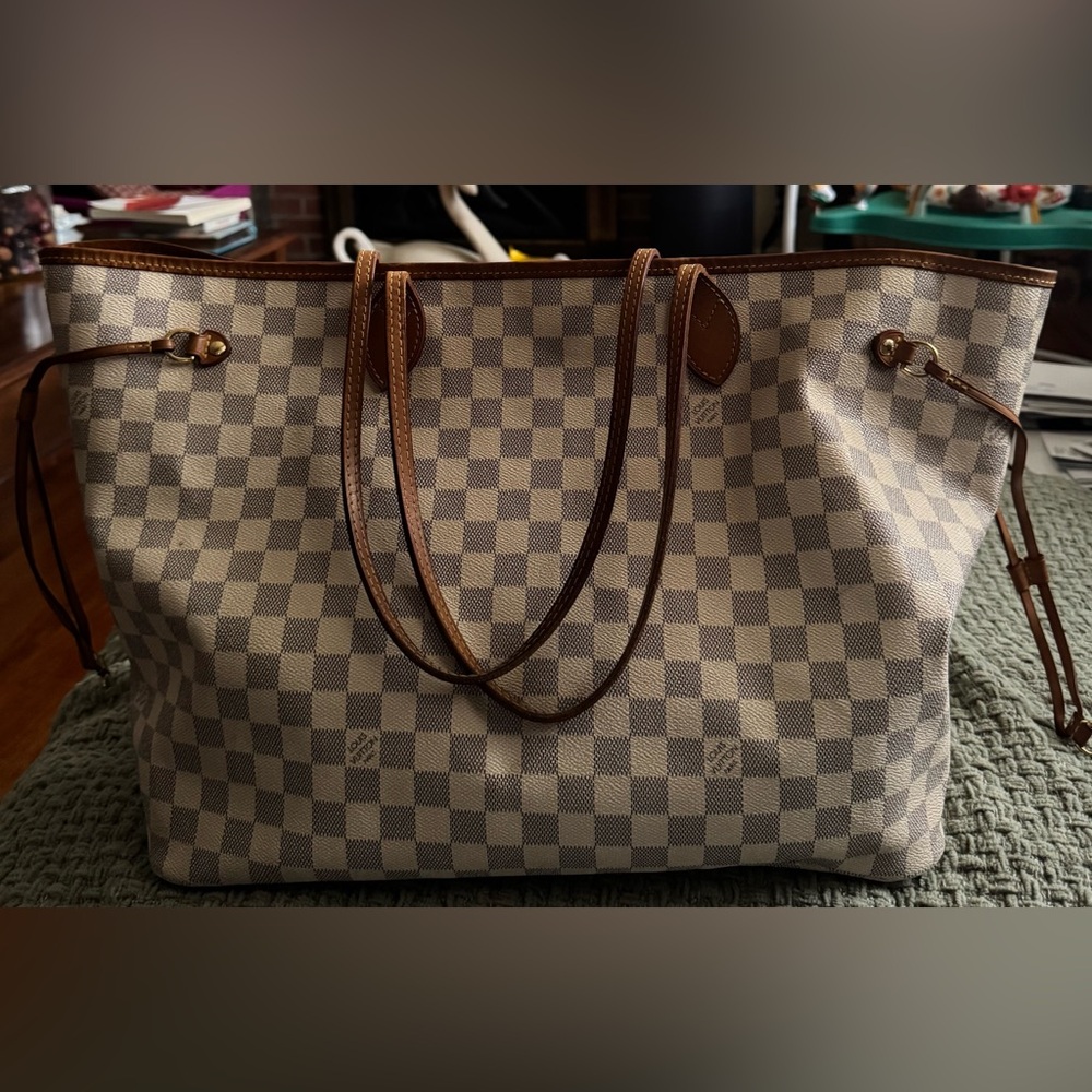 Louis Vuitton neverfull GM!!